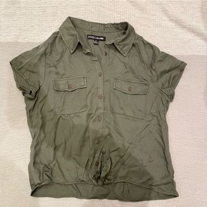 DESIGN LAB TIE FRONT CARGO TOP